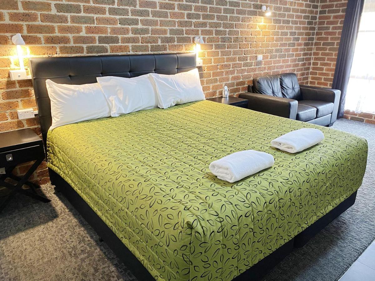 Leeton Heritage Motor Inn ภายนอก รูปภาพ