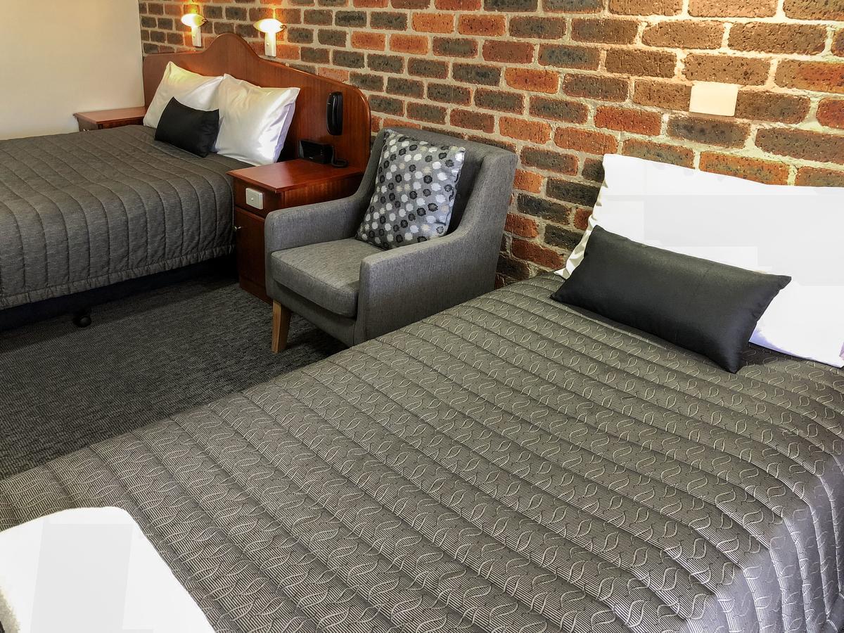 Leeton Heritage Motor Inn ภายนอก รูปภาพ
