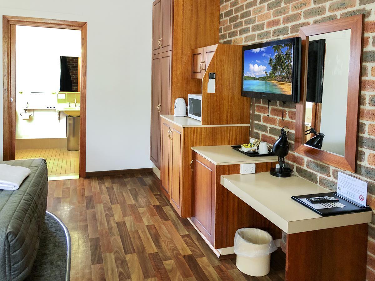 Leeton Heritage Motor Inn ภายนอก รูปภาพ