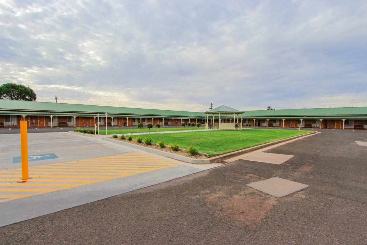 Leeton Heritage Motor Inn ภายนอก รูปภาพ