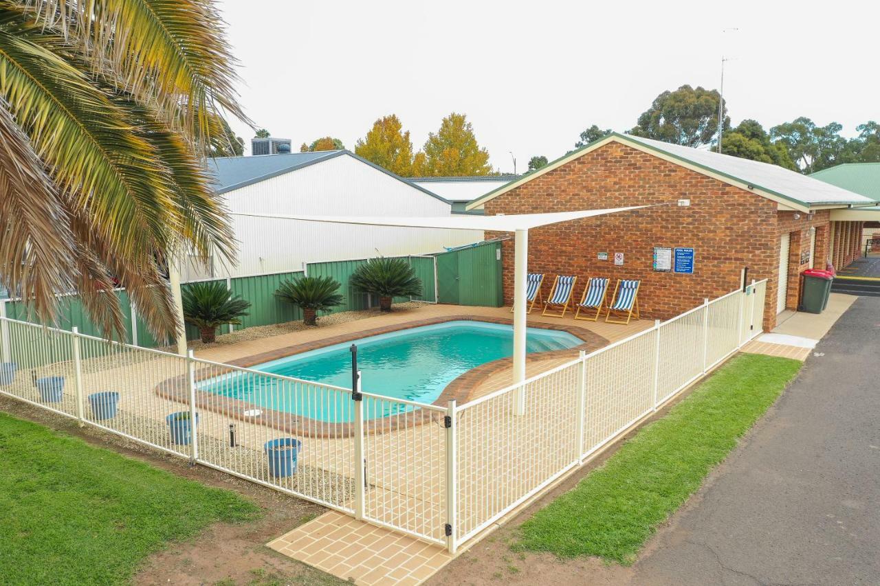 Leeton Heritage Motor Inn ภายนอก รูปภาพ